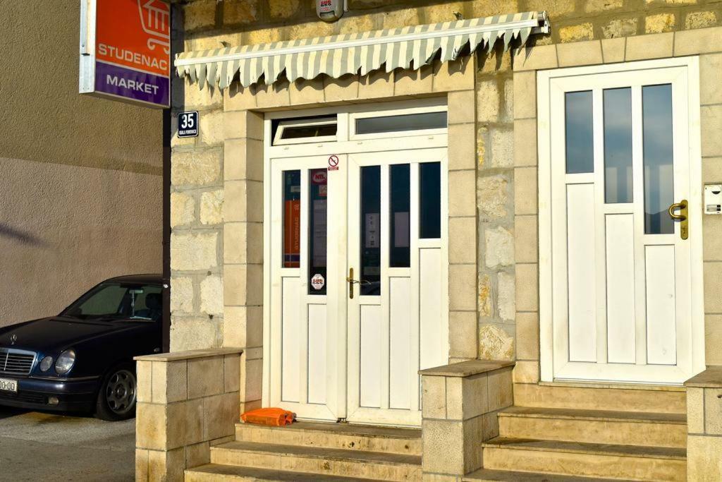 Apartments Maris Vranjic Exterior foto